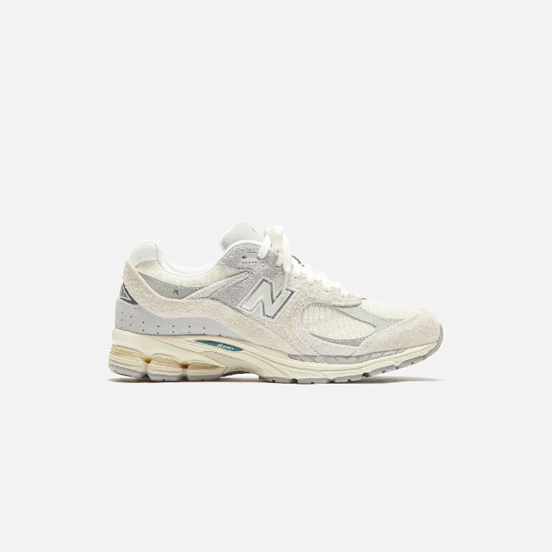 Men's Breathable Boots New Balance 2002R - Linen